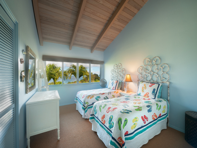 Pacific Views From the Comfort of your Bed!